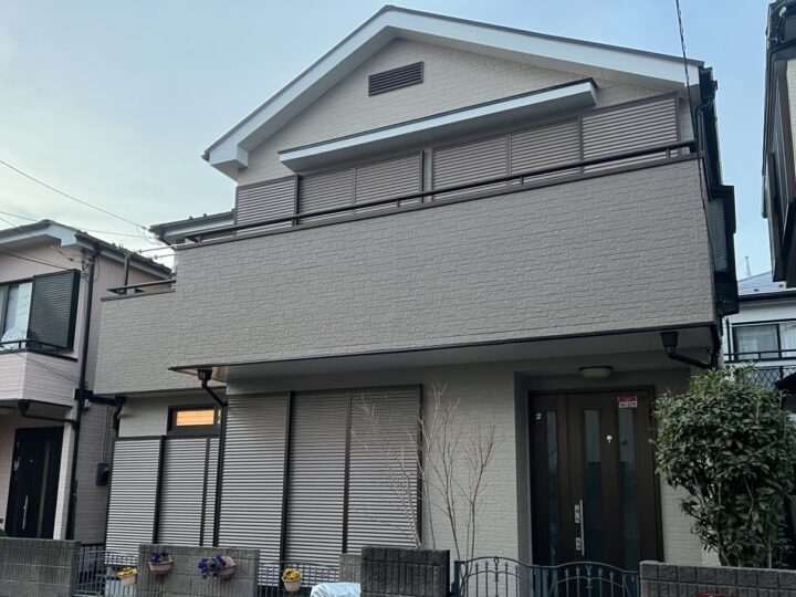 【外壁塗装・屋根塗装】人気の色で落ち着いた雰囲気の仕上がりに!!