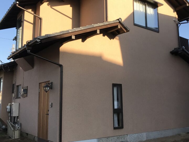 さいたま市北区　N様邸　外壁塗装工事（エレガンストーン吹付）